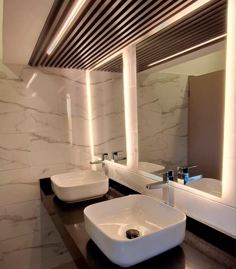 Baños Club Campestre - Imagen 3